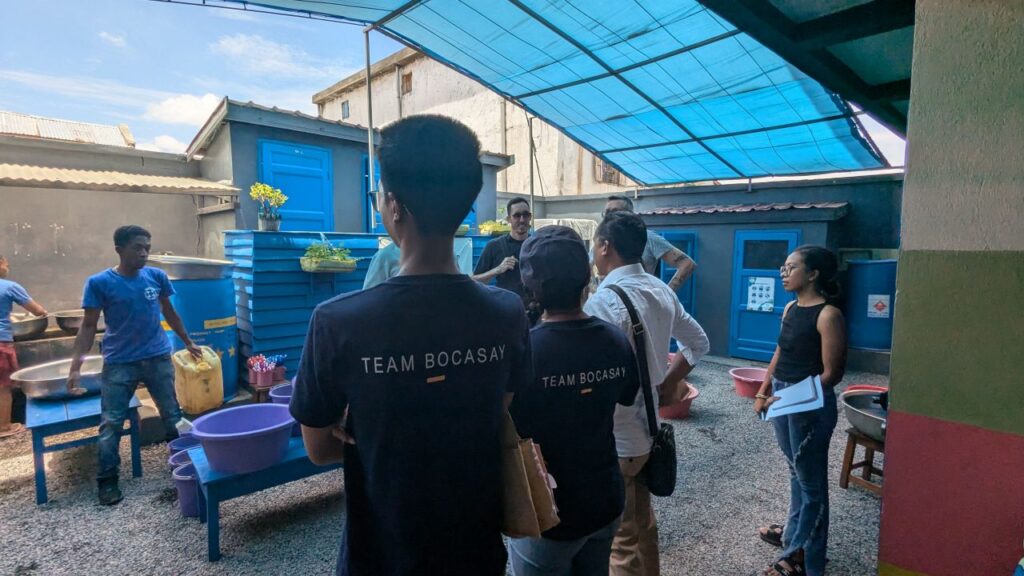 Bocasay Madagascar visite l'école associative l'Île aux enfants à Anosibe